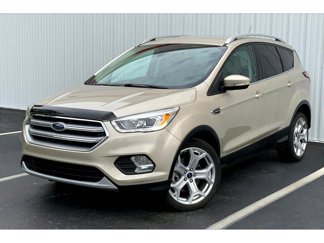 Used 2017 Ford Escape Titanium image 1