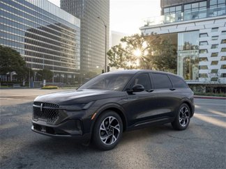 New 2025 Lincoln Nautilus Premier w/ Jet Appearance Package image 1