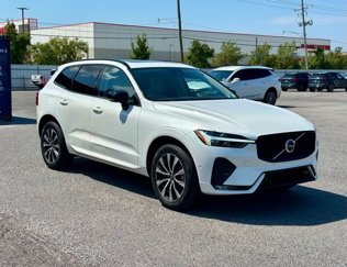 Certified 2024 Volvo XC60 B5 Plus image 1