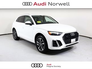 Used 2022 Audi Q5 2.0T Premium w/ Convenience Package image 1