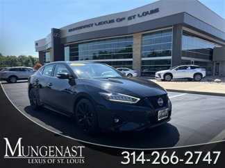 Used 2023 Nissan Maxima SR image 1