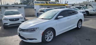 Used 2015 Chrysler 200 Limited w/ Convenience Group image 1