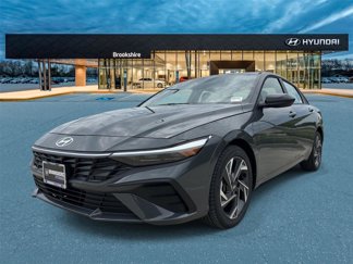 New 2025 Hyundai Elantra Sport image 1