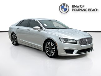 Used 2019 Lincoln MKZ Reserve image 1