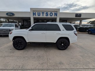 Used 2018 Toyota 4Runner SR5 image 1