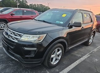 Used 2018 Ford Explorer XLT image 1