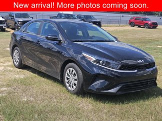Used 2022 Kia Forte Sedan image 1