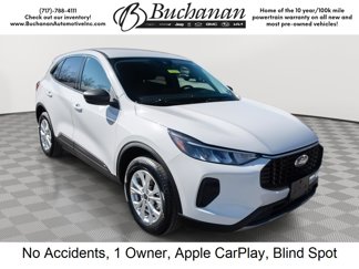 Used 2023 Ford Escape Active image 1