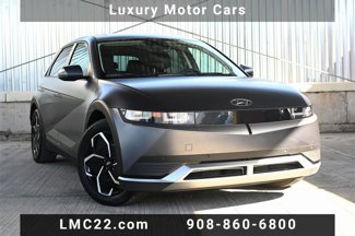 Used 2022 Hyundai Ioniq 5 SEL image 1