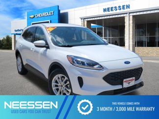 Used 2021 Ford Escape SE image 1