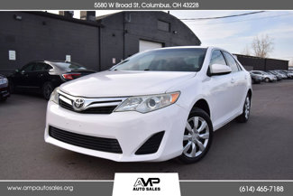 Used 2012 Toyota Camry LE image 1