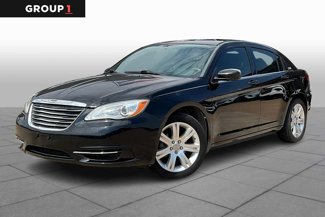 Used 2013 Chrysler 200 Touring w/ S Exterior Appearance Pkg video 1