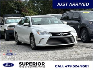 Used 2017 Toyota Camry XLE image 1
