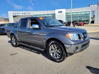 Used 2019 Nissan Frontier SL image 1