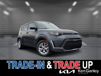 New 2025 Kia Soul LX image 1