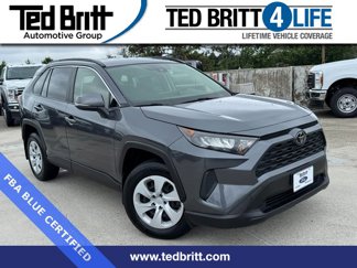 Used 2019 Toyota RAV4 LE image 1