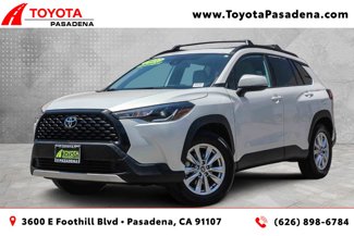 Used 2022 Toyota Corolla Cross LE image 1