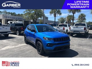 New 2025 Jeep Compass Latitude image 1