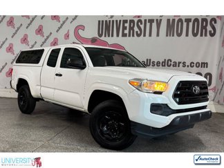Used 2017 Toyota Tacoma SR image 1