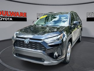 Used 2022 Toyota RAV4 XLE image 1