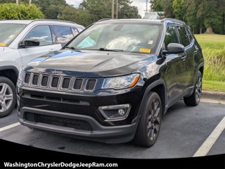 Used 2021 Jeep Compass Latitude image 1