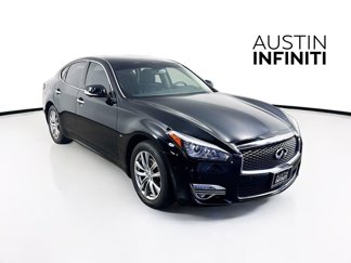 Used 2019 INFINITI Q70 Luxe image 1