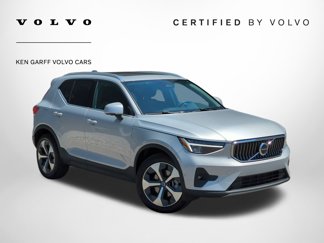 Used 2023 Volvo XC40 B5 Plus w/ Driver Assist Package image 1