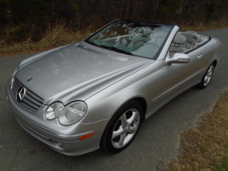 Used 2005 Mercedes-Benz CLK 320 Cabriolet image 1