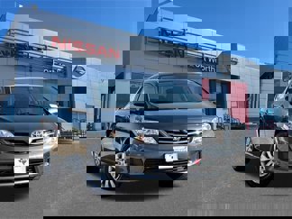 Used 2013 Toyota Corolla LE image 1
