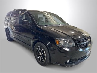 Used 2017 Dodge Grand Caravan GT image 1