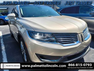 Used 2017 Lincoln MKX Reserve w/ Lincoln MKX Climate Package image 1