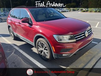 Used 2018 Volkswagen Tiguan SEL image 1