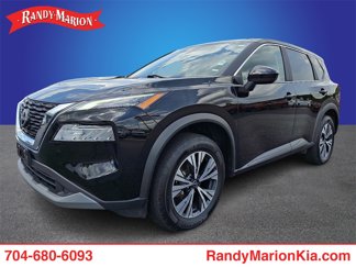 Used 2023 Nissan Rogue SV image 1