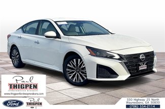 Used 2023 Nissan Altima 2.5 SV image 1