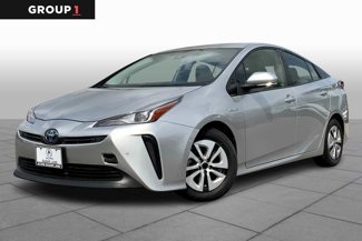 Used 2022 Toyota Prius LE image 1