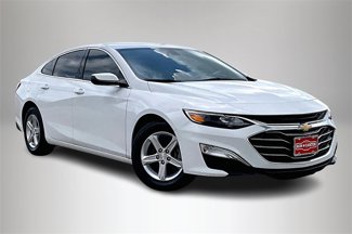 Used 2020 Chevrolet Malibu LS w/ Driver Confidence Package II image 1
