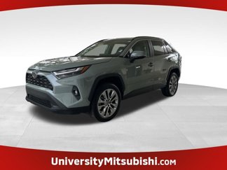 Used 2022 Toyota RAV4 XLE Premium image 1