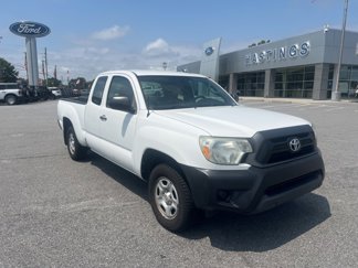 Used 2015 Toyota Tacoma 2WD Access Cab image 1