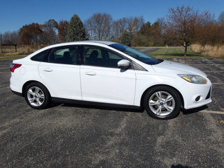 Used 2014 Ford Focus SE image 1