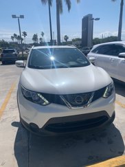 Used 2018 Nissan Rogue Sport SV image 1