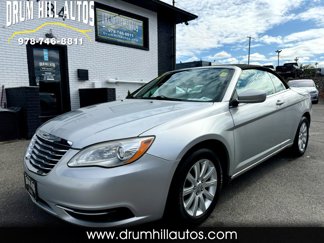 Used 2012 Chrysler 200 Touring image 1