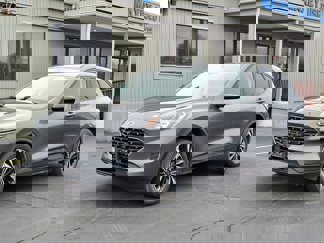 Used 2021 Ford Escape SE image 1