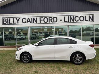 Used 2024 Kia Forte LXS image 1