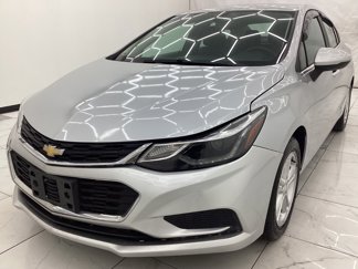 Used 2017 Chevrolet Cruze LT w/ Convenience Package image 1