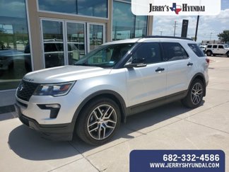 Used 2018 Ford Explorer Sport image 1