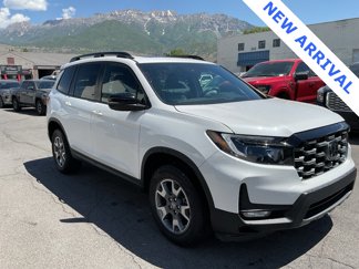 Used 2023 Honda Passport TrailSport image 1