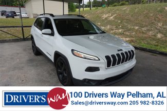 Used 2016 Jeep Cherokee Latitude image 1