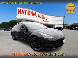 Used 2021 Tesla Model 3 Standard Range Plus image 1