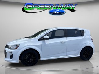 Used 2018 Chevrolet Sonic Premier w/ Driver Confidence Package image 1