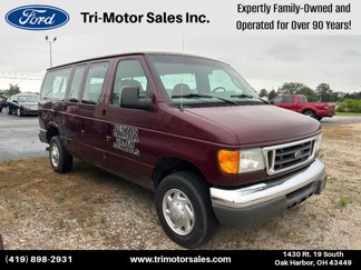 Used 2004 Ford E-350 and Econoline 350 XL image 1